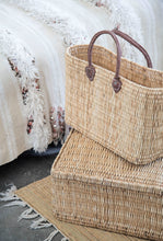 Load image into Gallery viewer, Straw Bag Souk Straw with Small Handle
